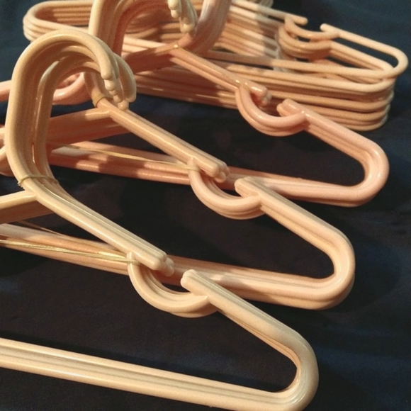 FREE 10 Target Soft Pink Baby Hangers C Style Hooks - Picture 2 of 8